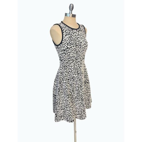 Kate Spade New York sleeveless leopard-print fit & flare dress Small - Picture 4 of 7